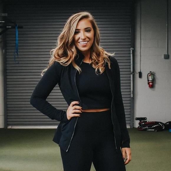 Meet the Posher Other - Meet your Posher, Stefany